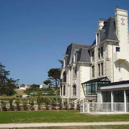 Prázdninový areál Odalys Domaine Des Roches Jaunes 3*
